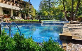 Бохема Хотел